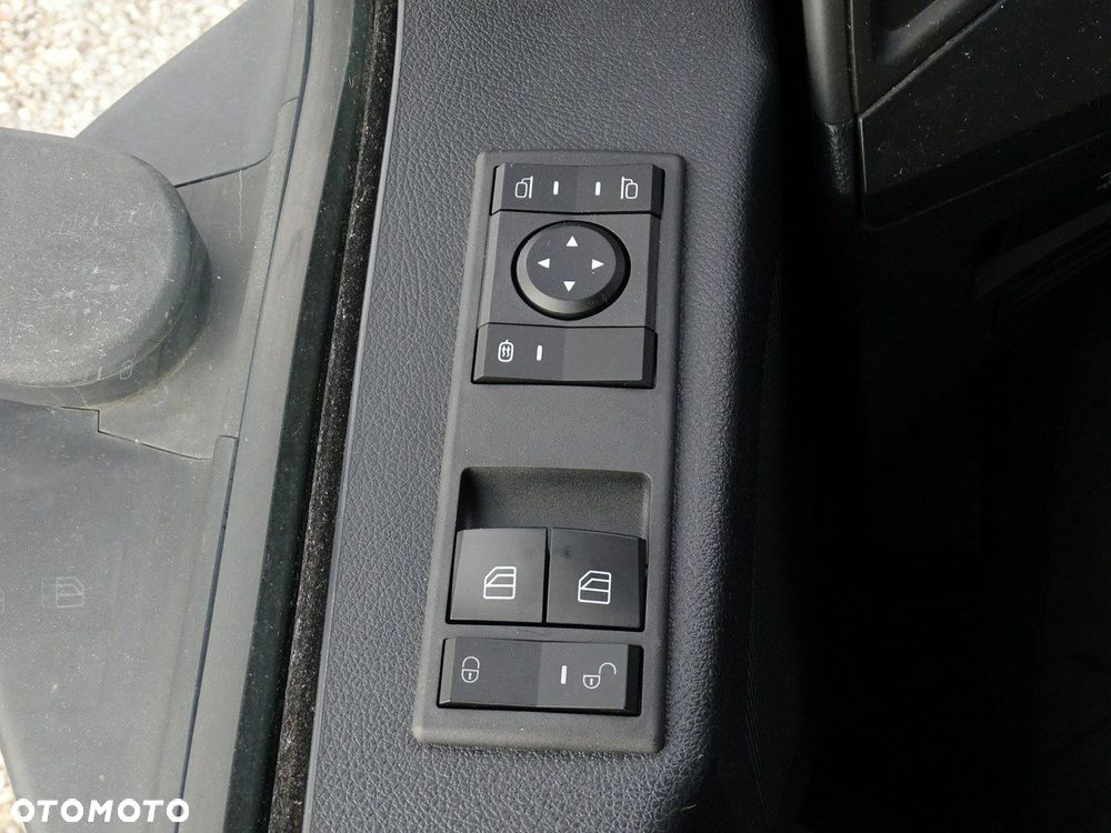 Mercedes-Benz ANTOS 1827 Kontener Sprowadzony Euro 6 - 30