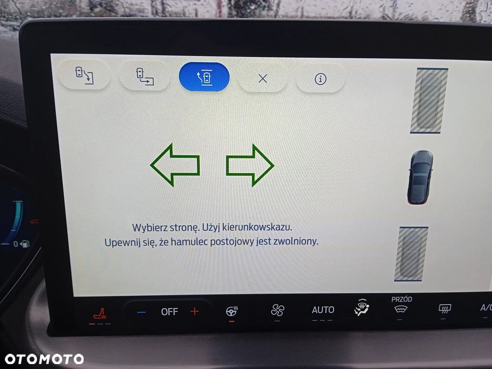 Ford Focus ver-1-0-ecoboost-mhev-titanium-style - 21