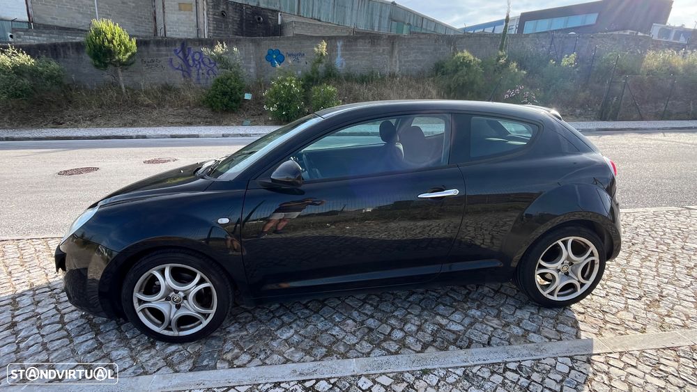 Alfa Romeo MiTo 1.3 JTD Distinctive S&S - 2