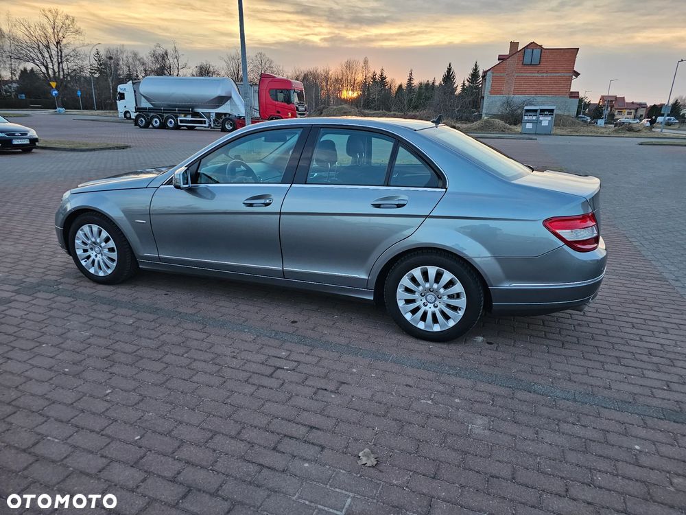 Mercedes-Benz Klasa C - 12