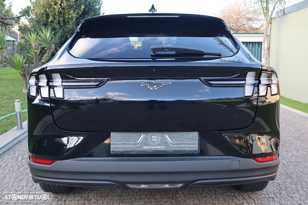 Ford Mustang Mach-E Standard - 9