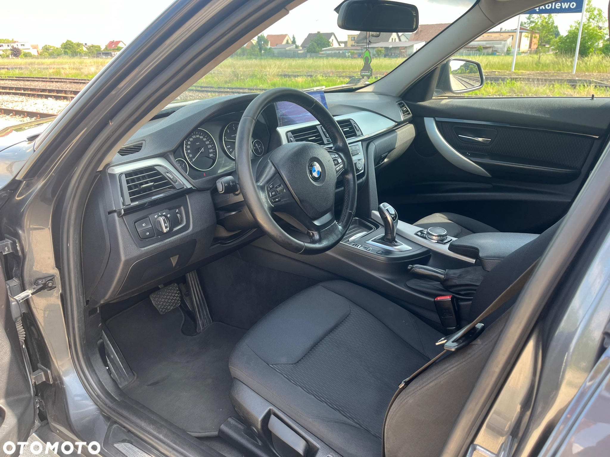 BMW Seria 3 - 14