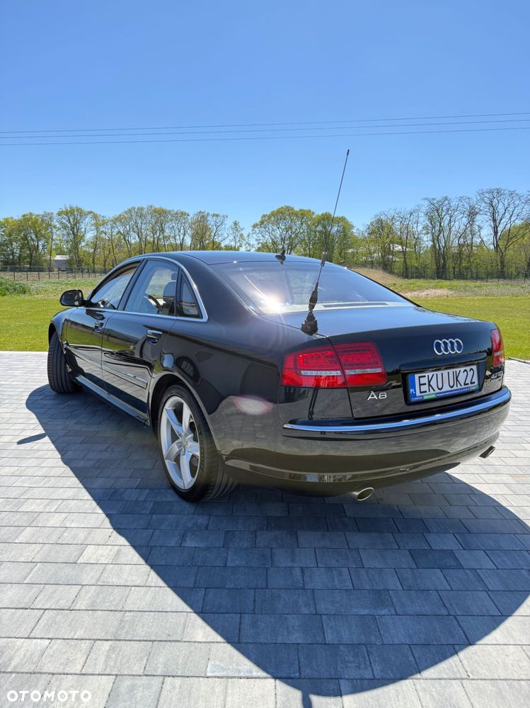 Audi A8 - 3