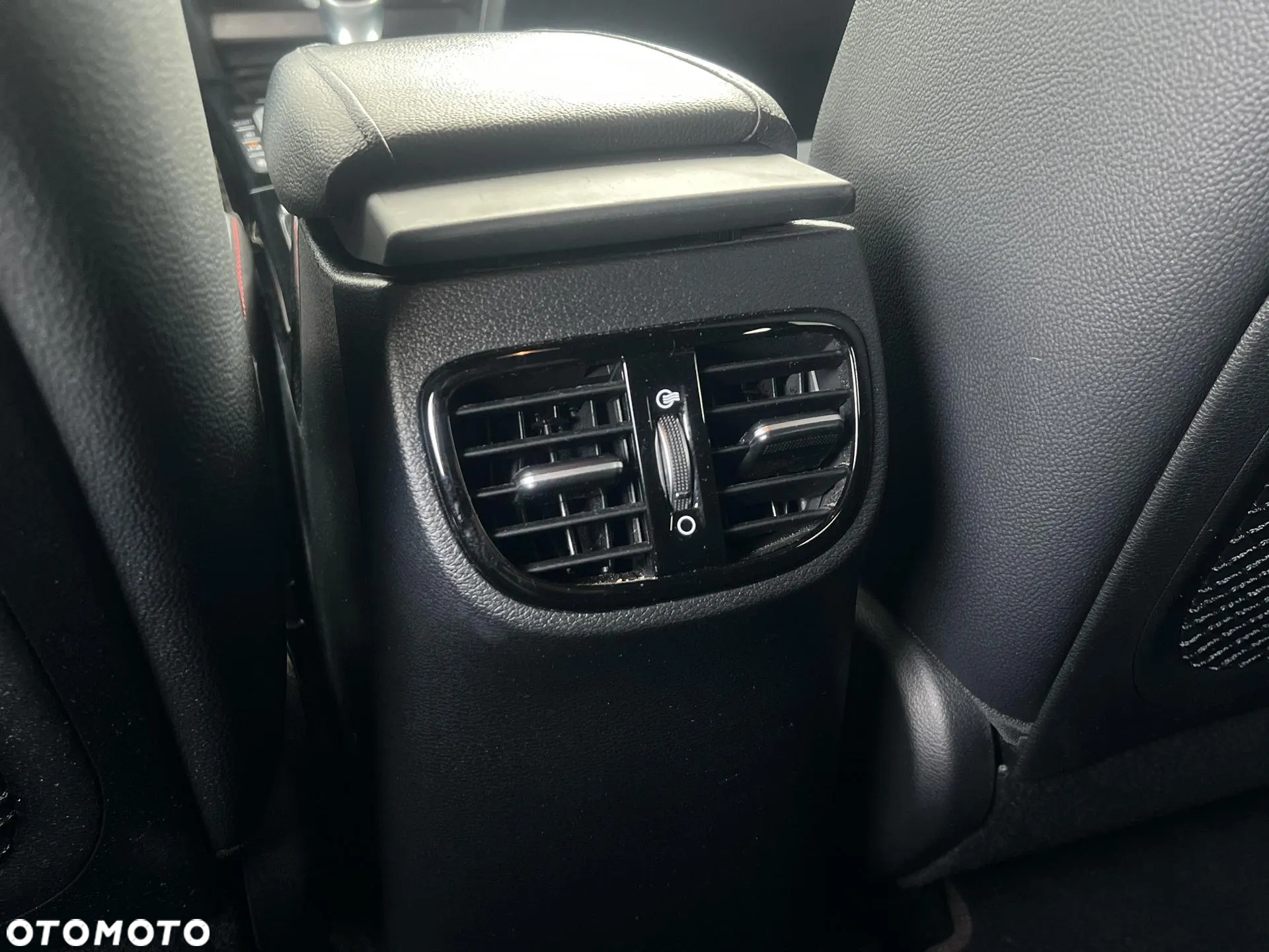 Kia ProCeed 1.6 T-GDI GT DCT - 26