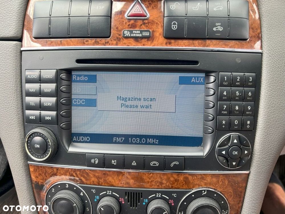 Comand radio nawigacja OE Mercedes CLK W209 Lift A2098208289 A2098207289 - 16