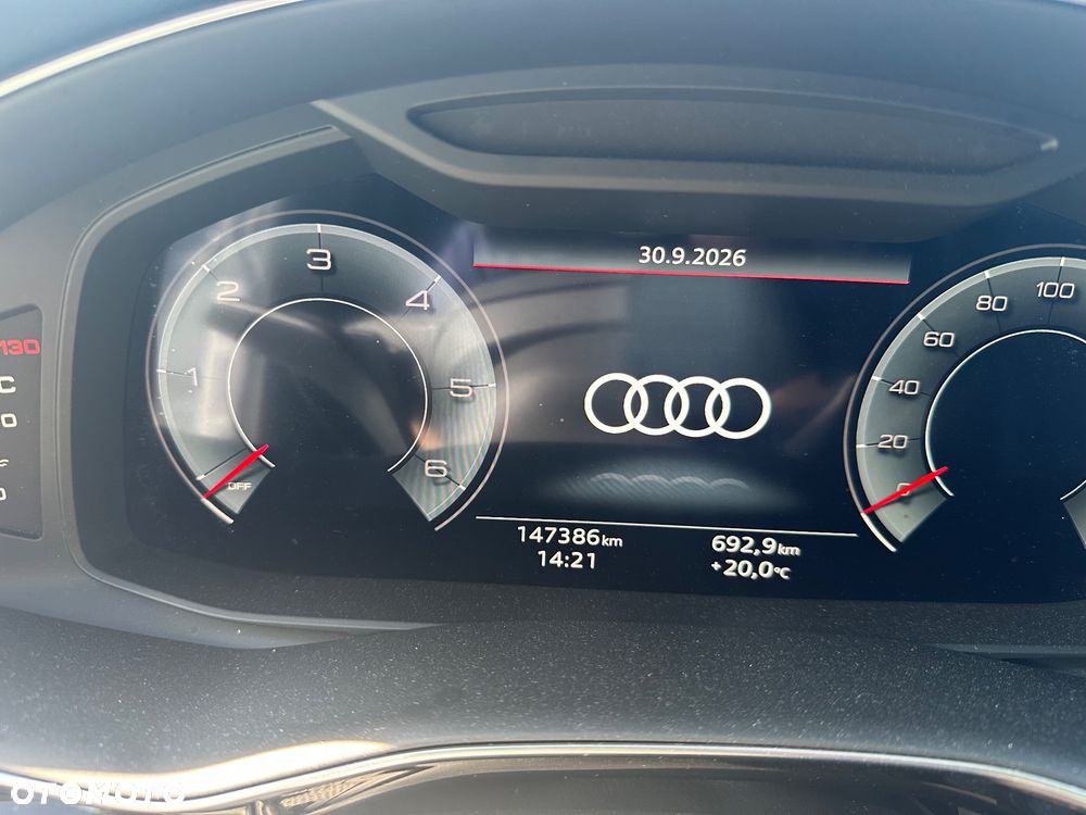 Audi Q8 - 7