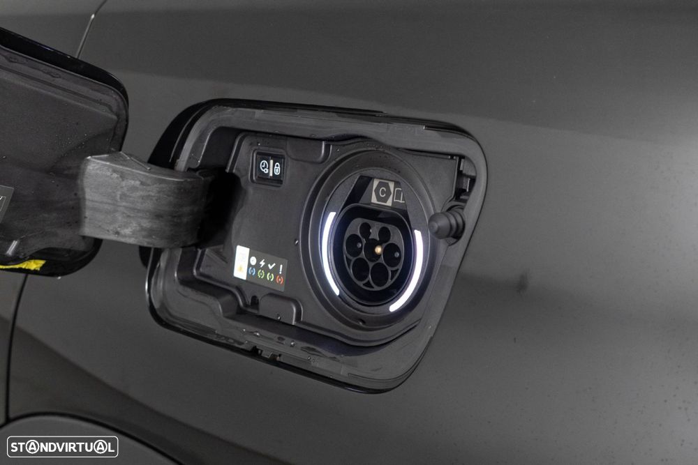 Peugeot 3008 1.6 Hybrid Allure e-EAT8 - 18