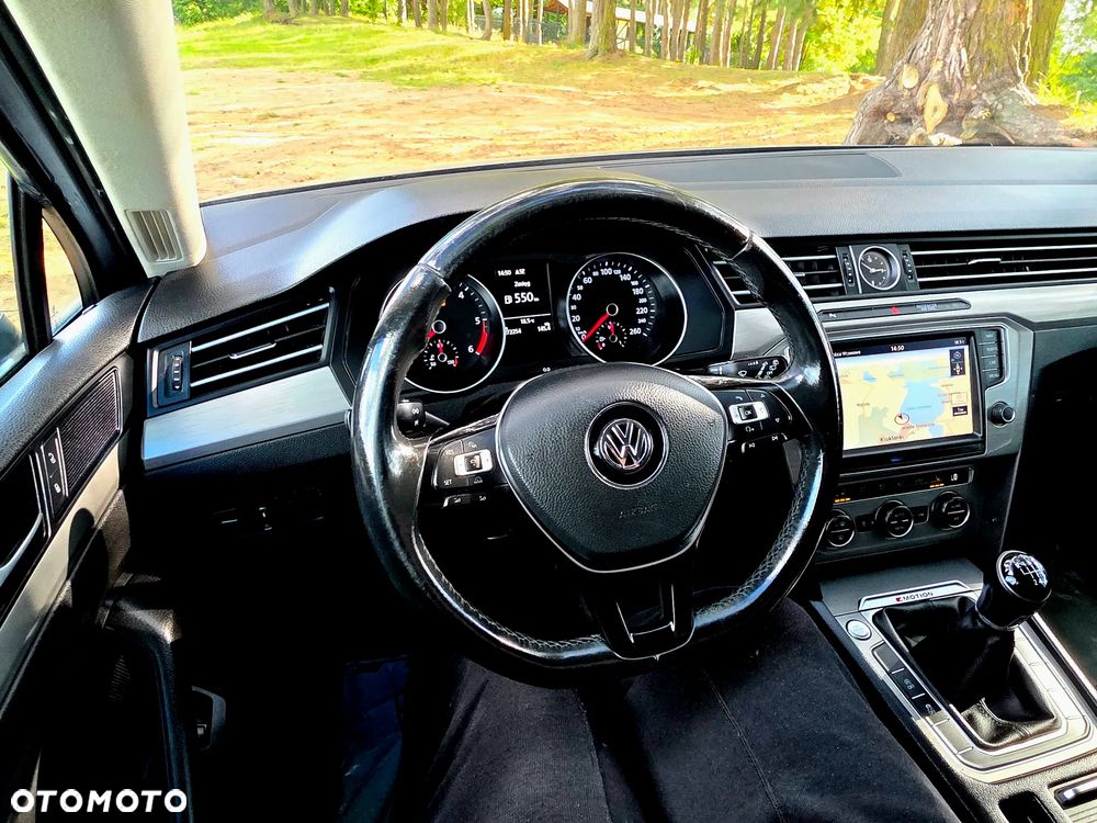 Volkswagen Passat 2.0 TDI BMT Comfortline - 9