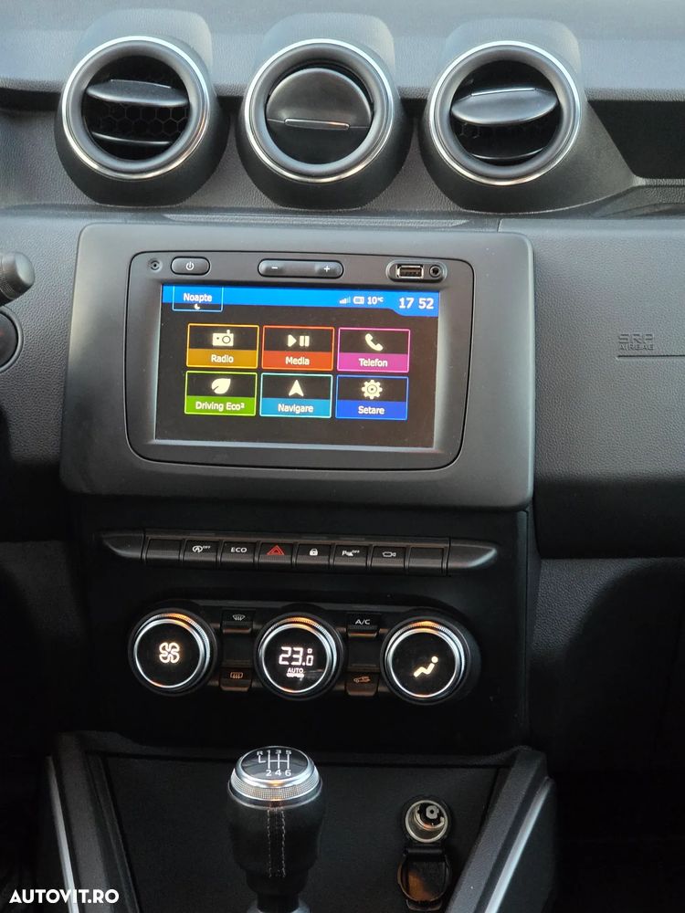 Dacia Duster TCe 150 2WD GPF Prestige - 8