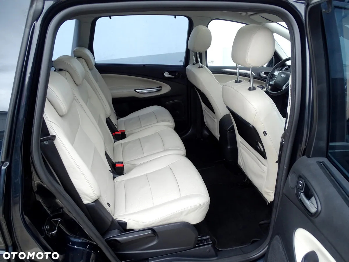 Ford S-Max 2.5 Titanium - 16