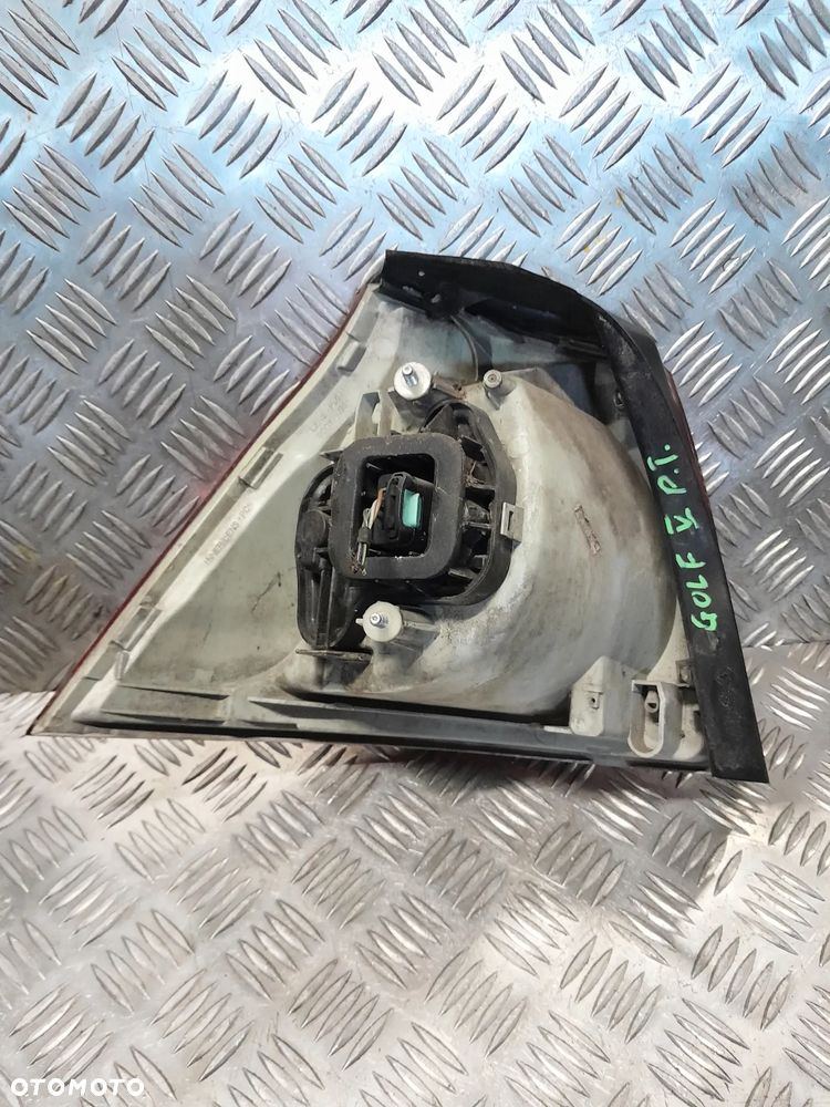 Lampa tylna prawa VW Golf V 03-09r. Europa - 4