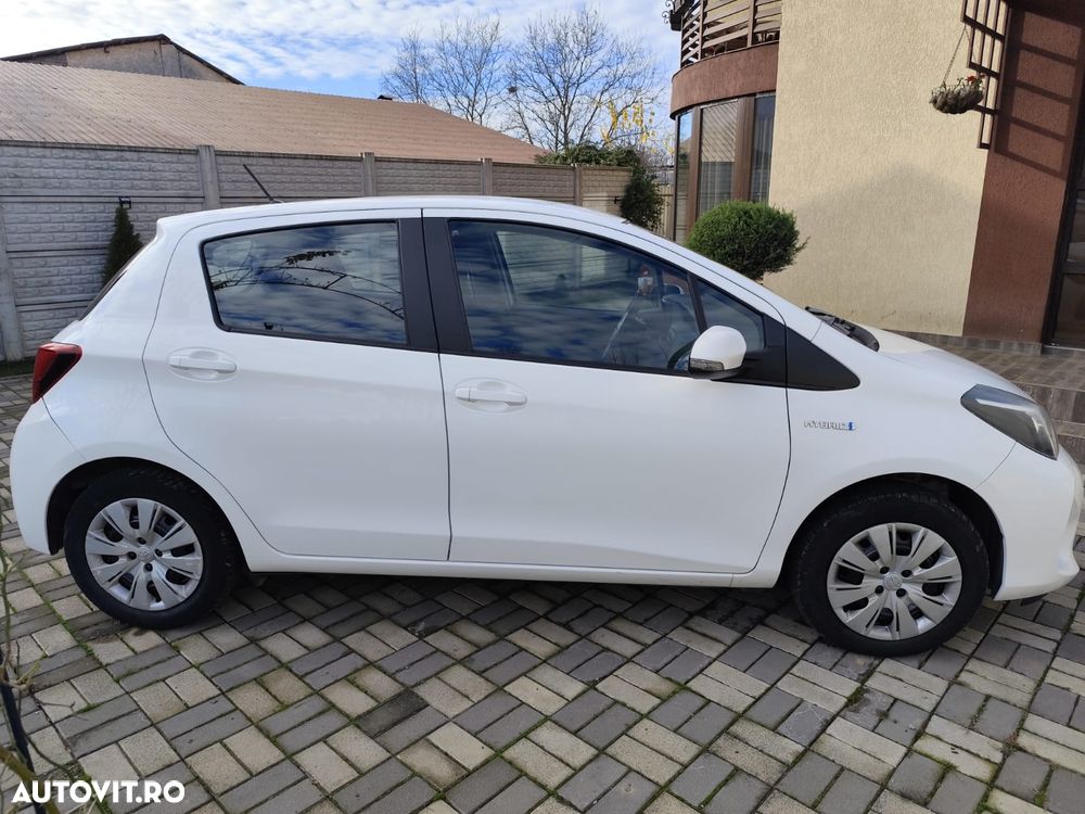Toyota Yaris - 3