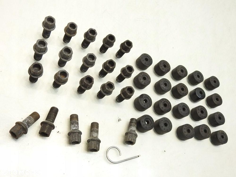 ŚRUBA ŚRUBY KÓŁ VW PASSAT B6 - 6