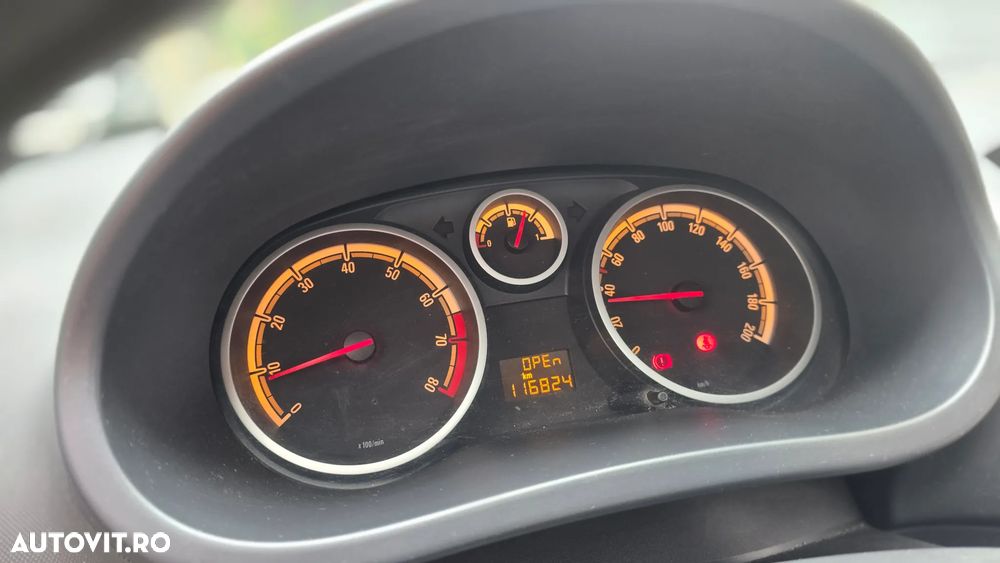 Opel Corsa 1.2i Enjoy - 8