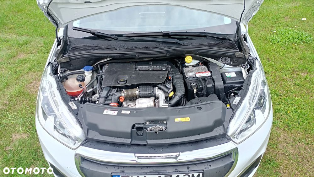 Peugeot 208 - 9