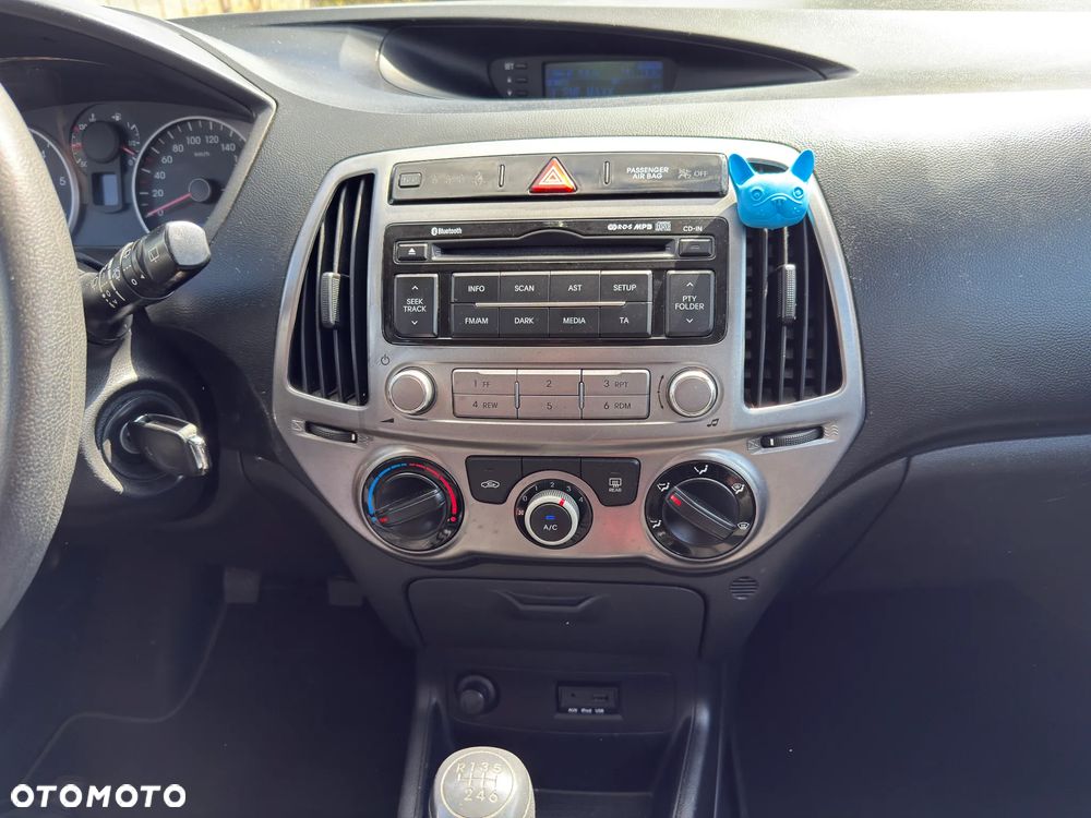 Hyundai i20 1.1 CRDi Style - 18