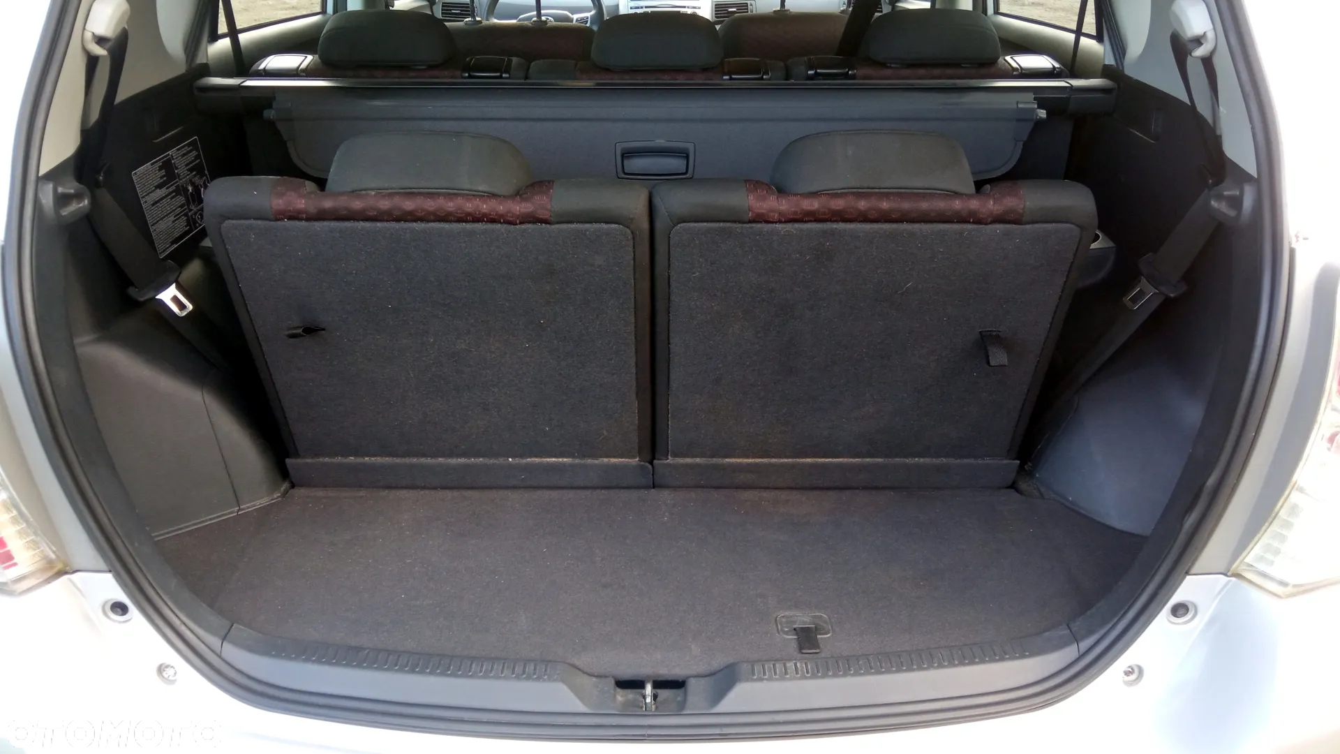 Toyota Verso 1.8 Premium EU5 7os - 11