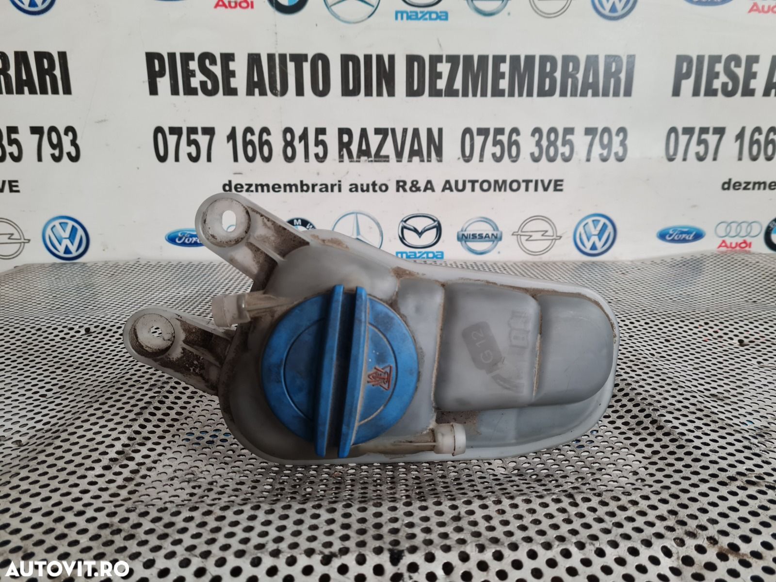 Bidonas Vas Expansiune Apa Antigel Audi A4 B8 2.0 Tdi Motor CAGA An 2008-2009-2010-2011-2012 - Dezm - 1