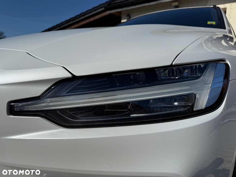 Volvo V60 B3 B Geartronic RDesign - 19