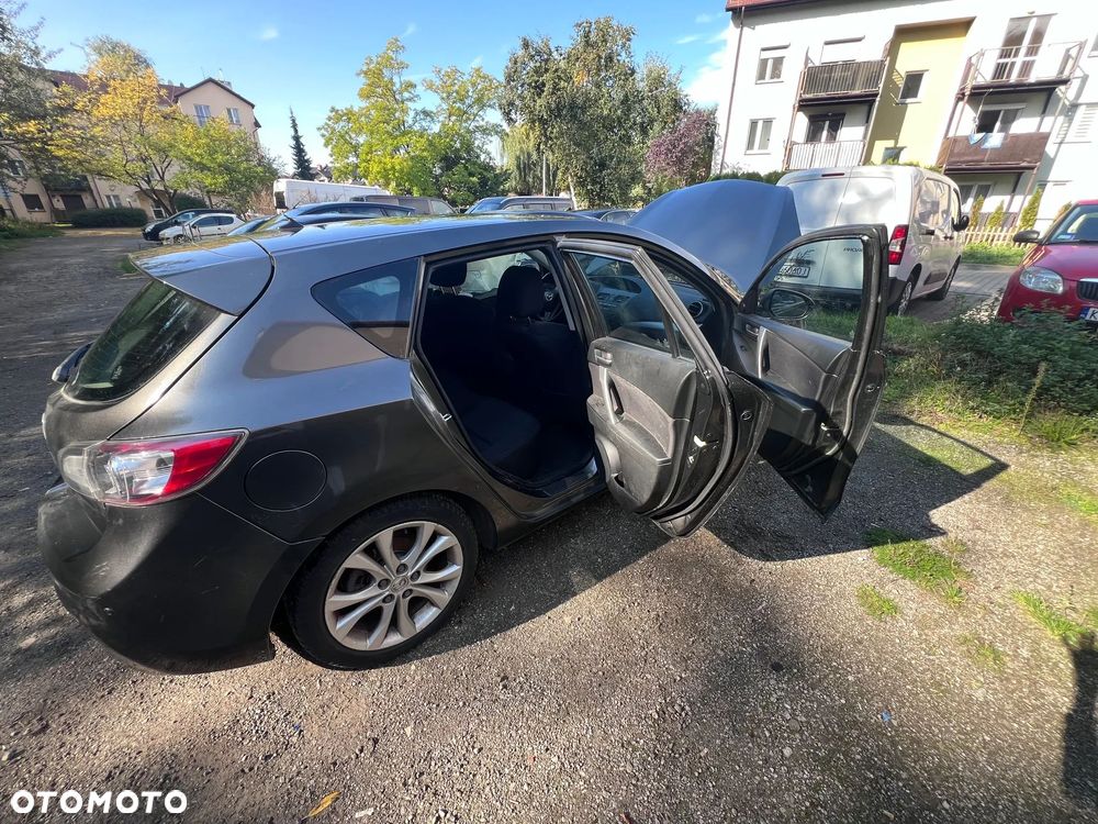 Mazda 3 - 10