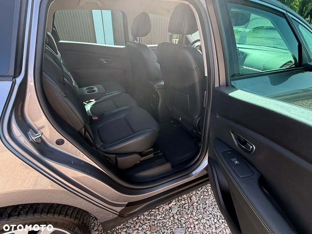 Renault Scenic ENERGY TCe 140 LIMITED - 17