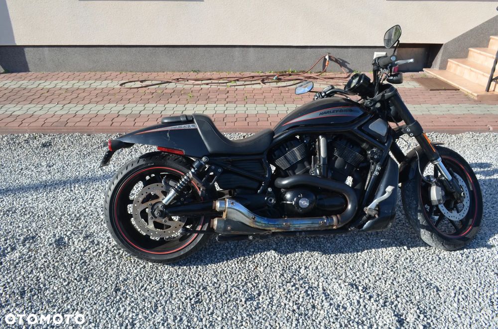 Harley-Davidson V-Rod Night Rod - 2