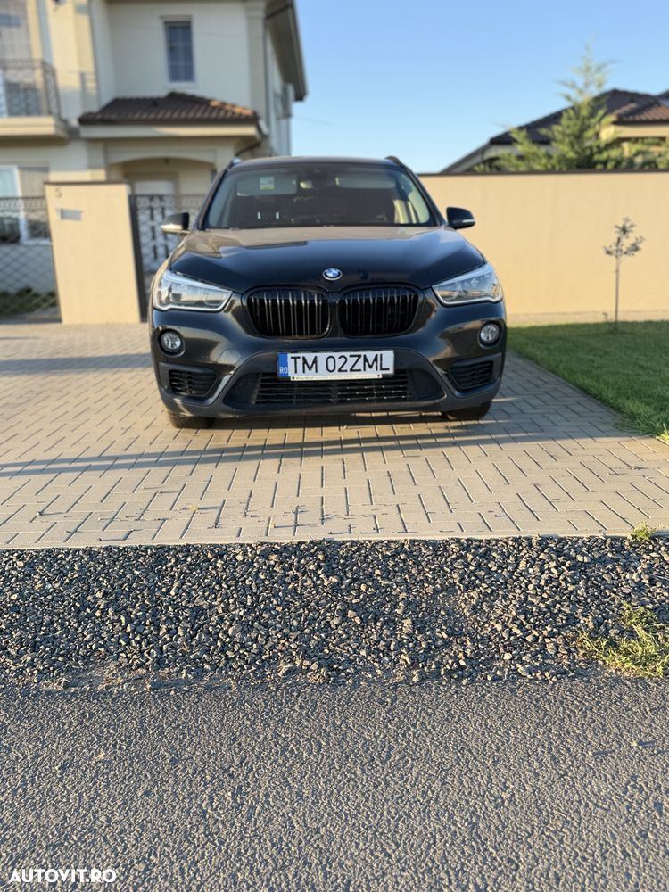 BMW X1 sDrive18d Sport Line - 1