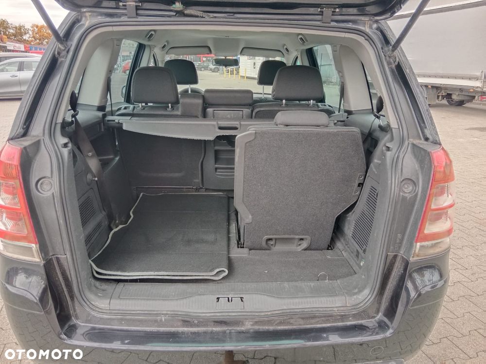 Opel Zafira 1.8 Active - 14