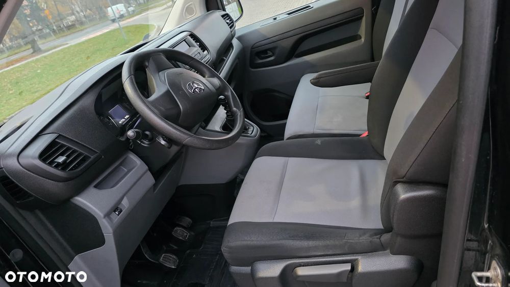 Toyota ProAce Kombi D-4D Long 2,8t - 16