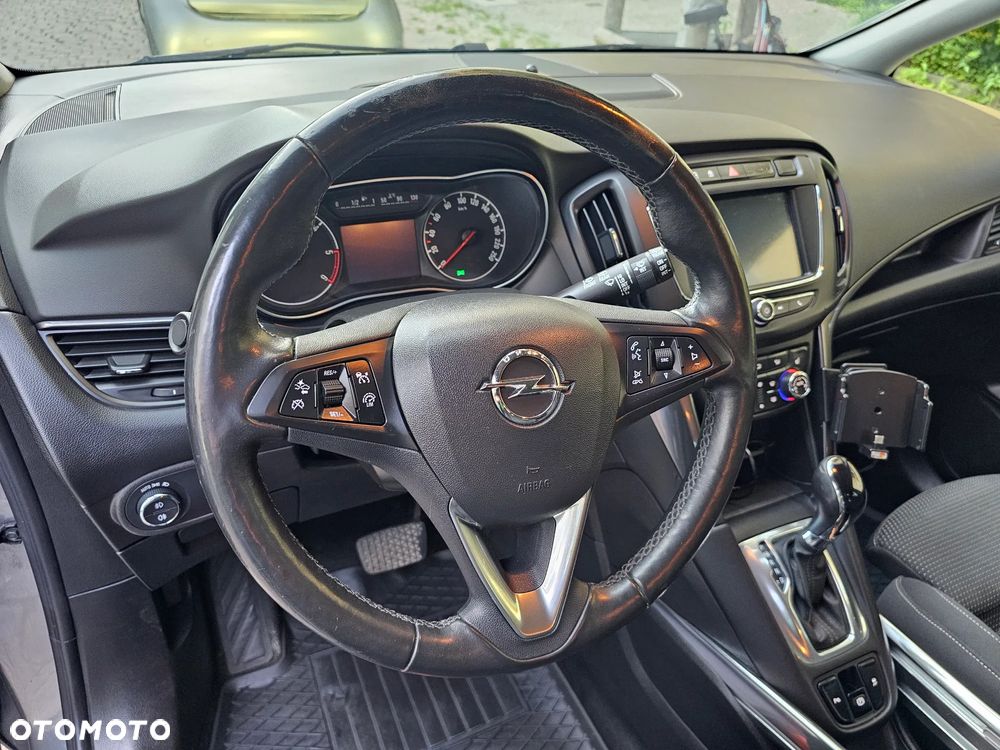 Opel Zafira - 7