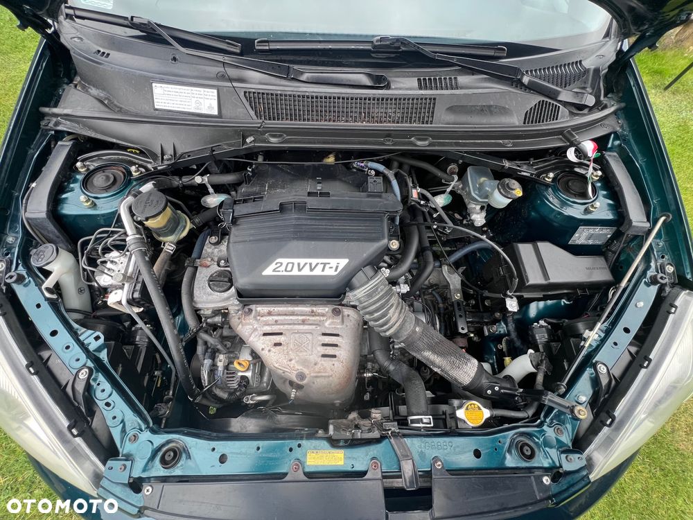 Toyota RAV4 2.0 VVT-i 4x4 - 12