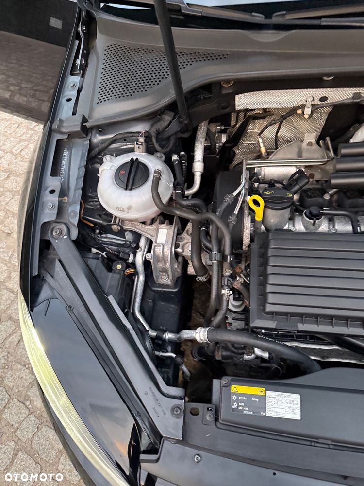 Volkswagen Golf 1.2 TSI BlueMotion Technology Cup - 27