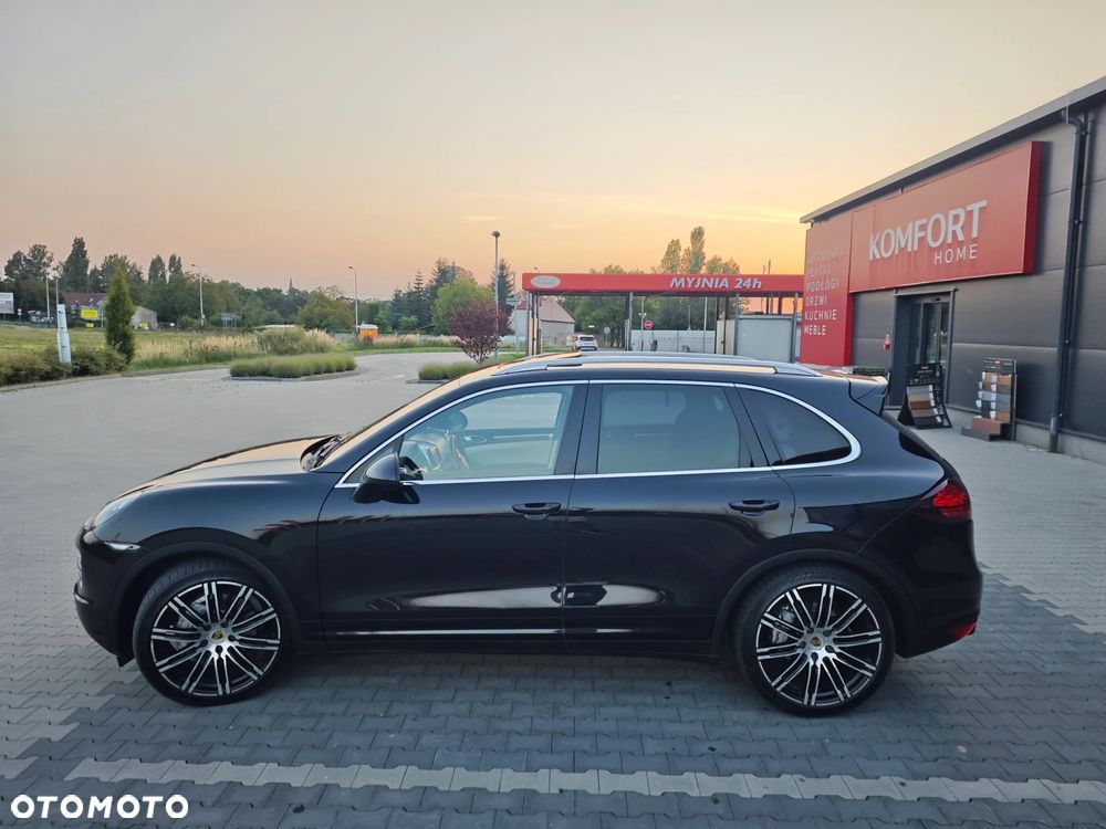 Porsche Cayenne S - 11