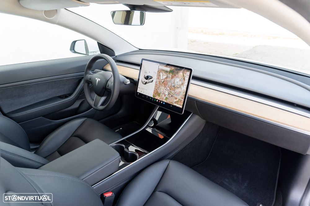 Tesla Model 3 Standard Range Plus RWD - 27