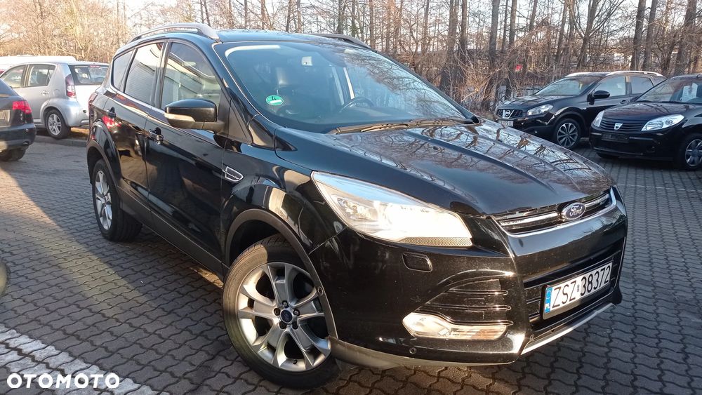 Ford Kuga 2.0 TDCi 4x4 Titanium - 28