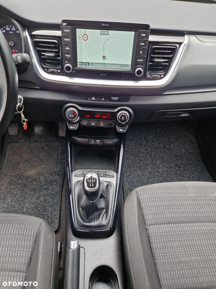Kia Stonic - 21