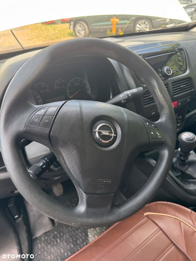 Opel Combo - 34