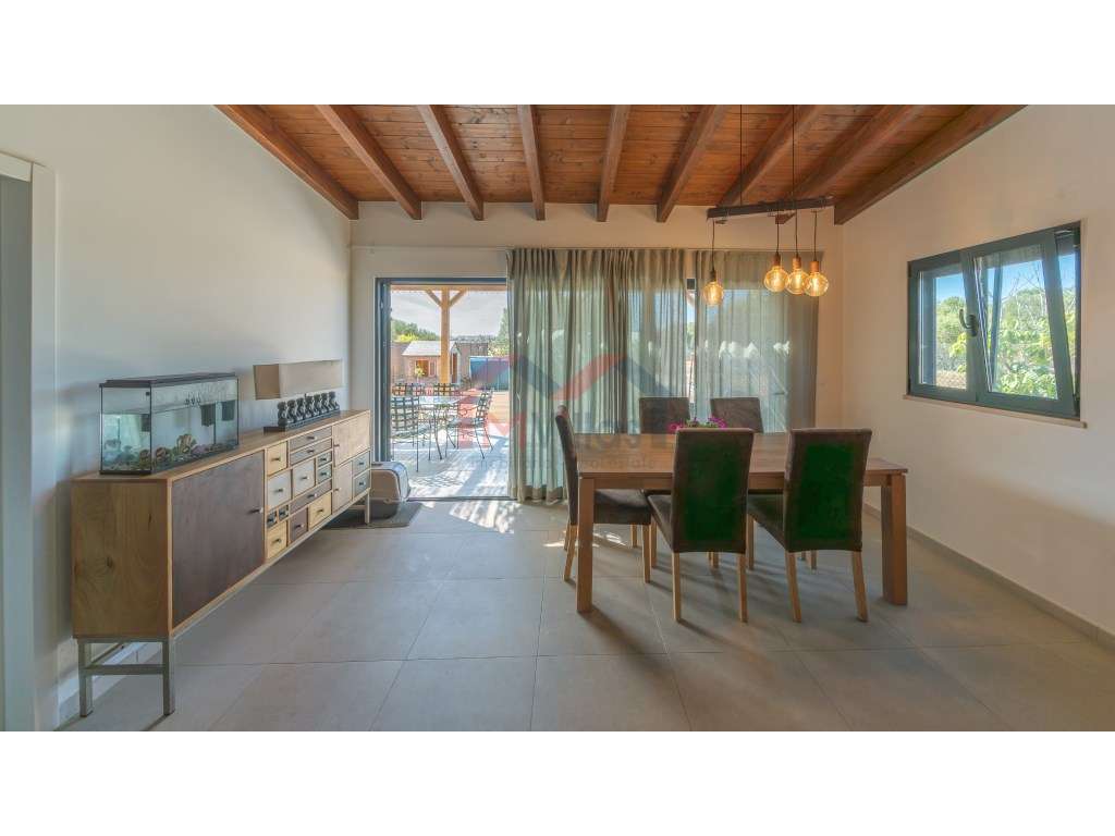 Moradia V3+1 - Faro - Grande imagem: 3/23