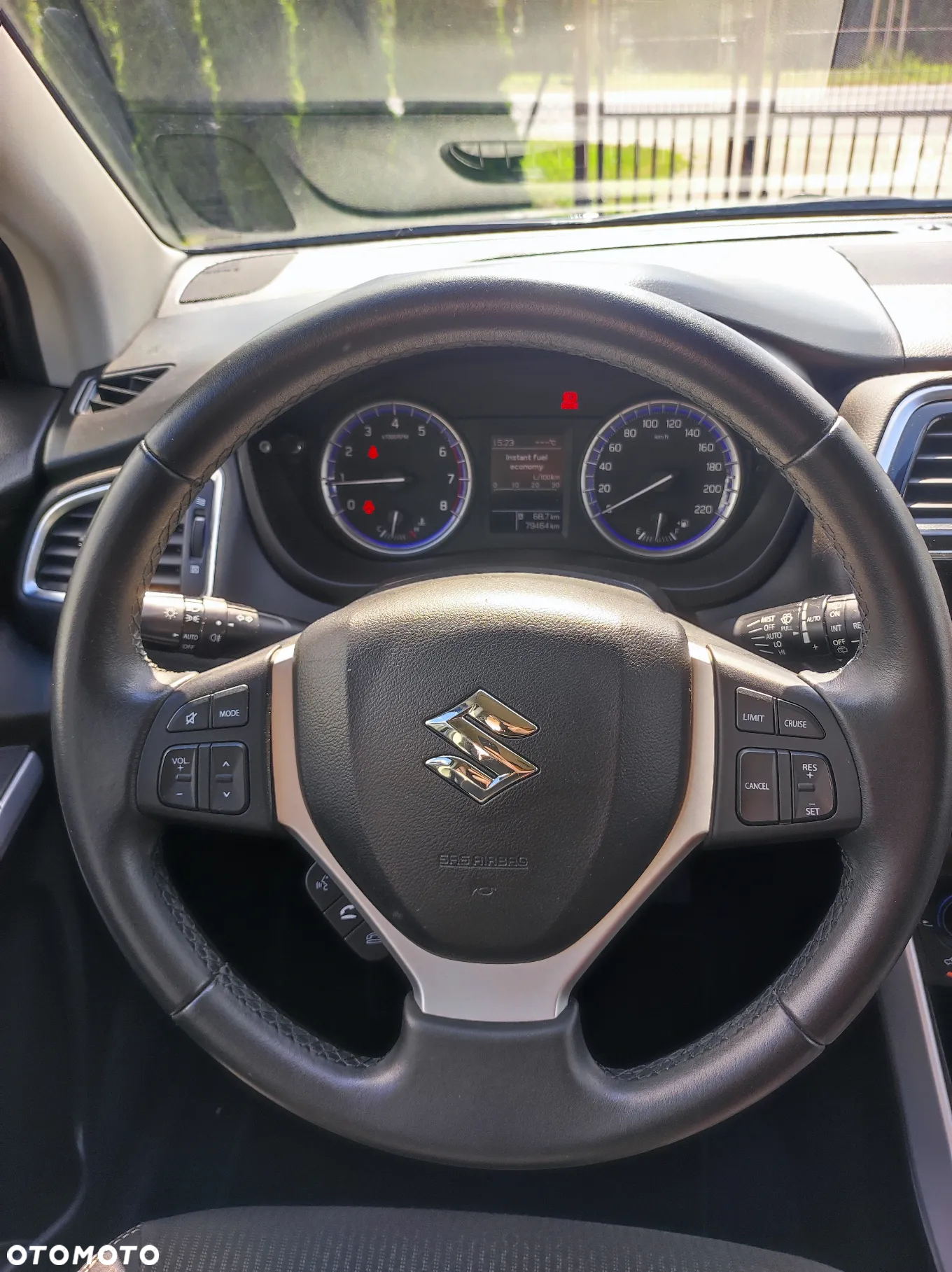 Suzuki SX4 - 10