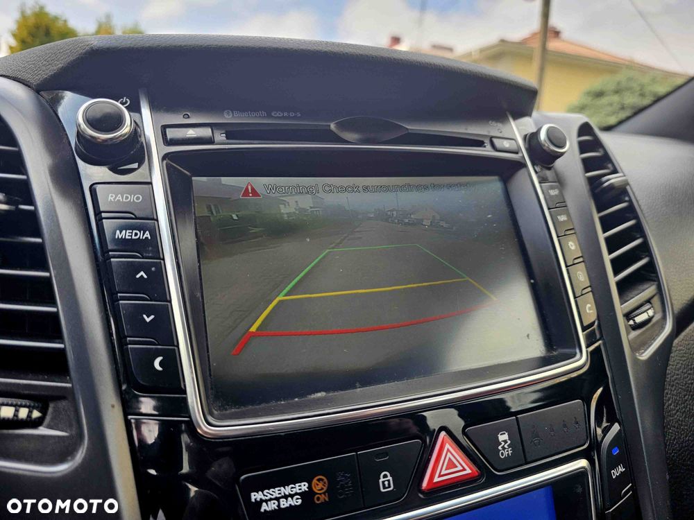 Hyundai i30 1.6 T GDI Turbo - 27