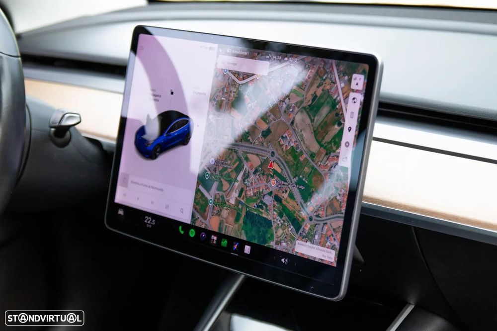 Tesla Model 3 Long-Range Dual Motor AWD - 52