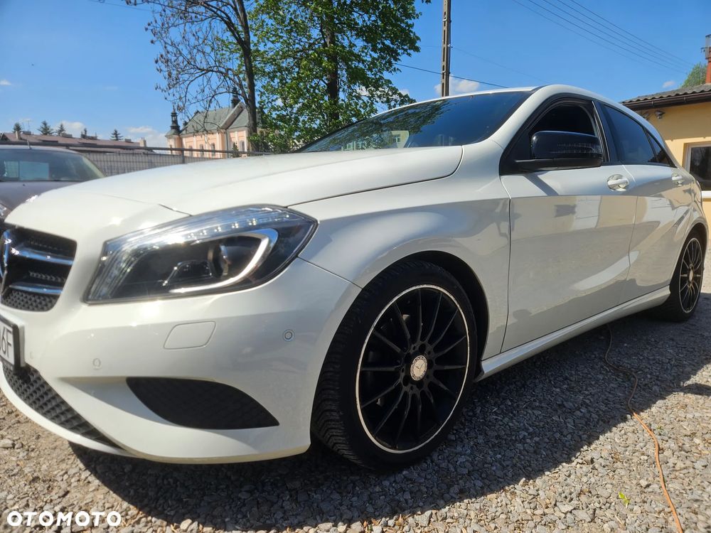 Mercedes-Benz Klasa A 200 Peak Edition - 24