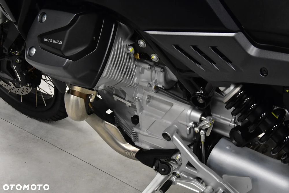 Moto Guzzi Stelvio - 39