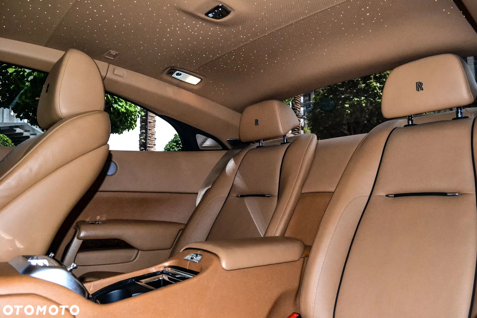 Rolls-Royce Wraith - 16