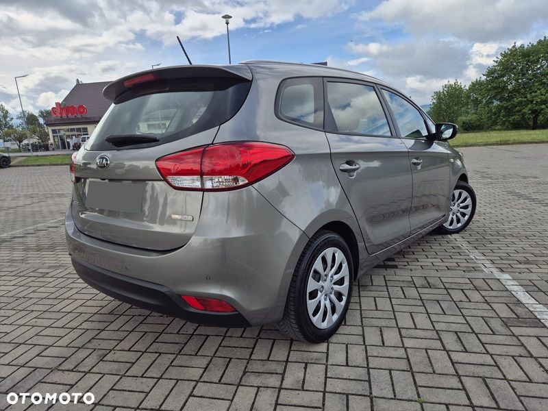 Kia Carens 1.7 CRDi L 7os - 3