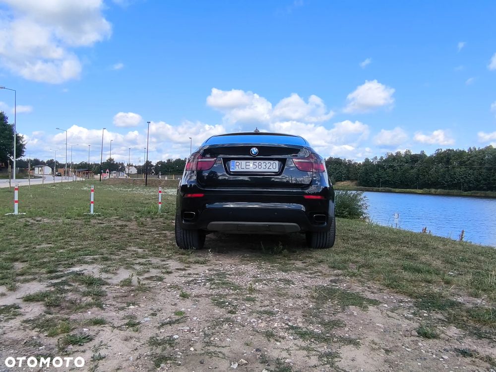 BMW X6 - 15