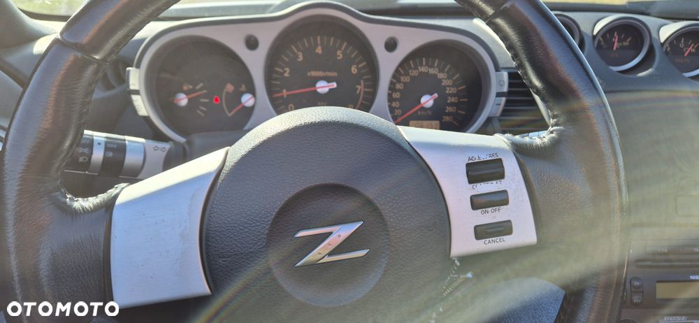 Nissan 350 Z 3.5 V6 - 4