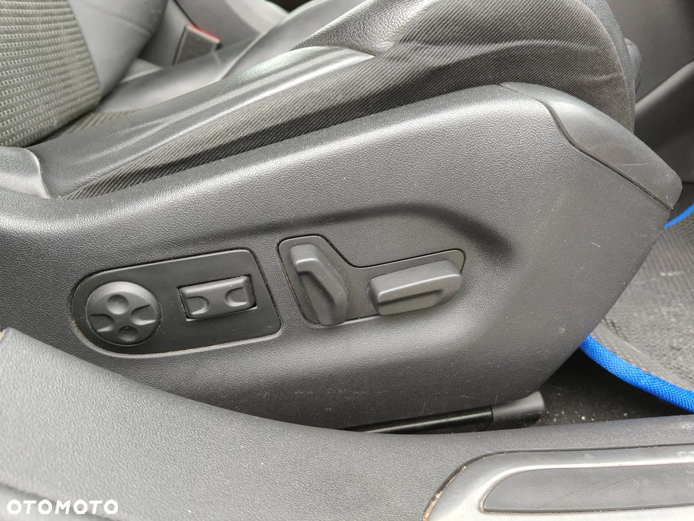 Citroën C5 HDi 140 FAP Exclusive - 19