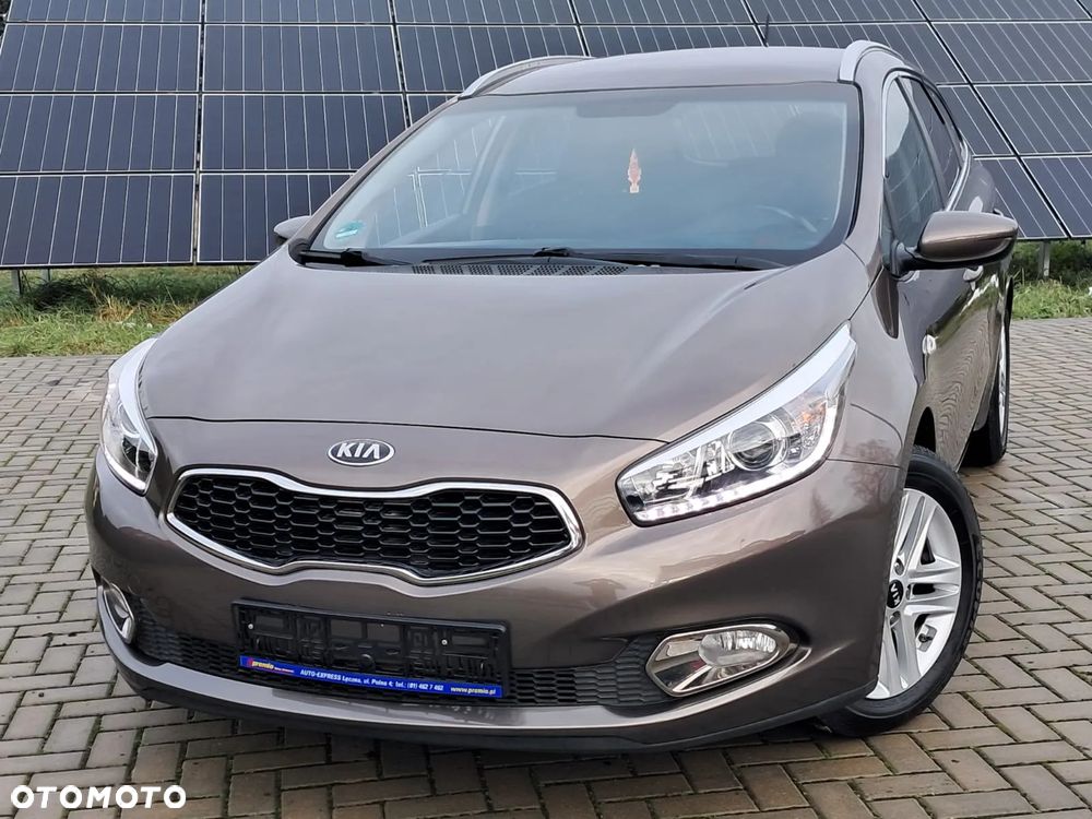 Kia Ceed 1.6 GDI Dream-Team Edition - 7