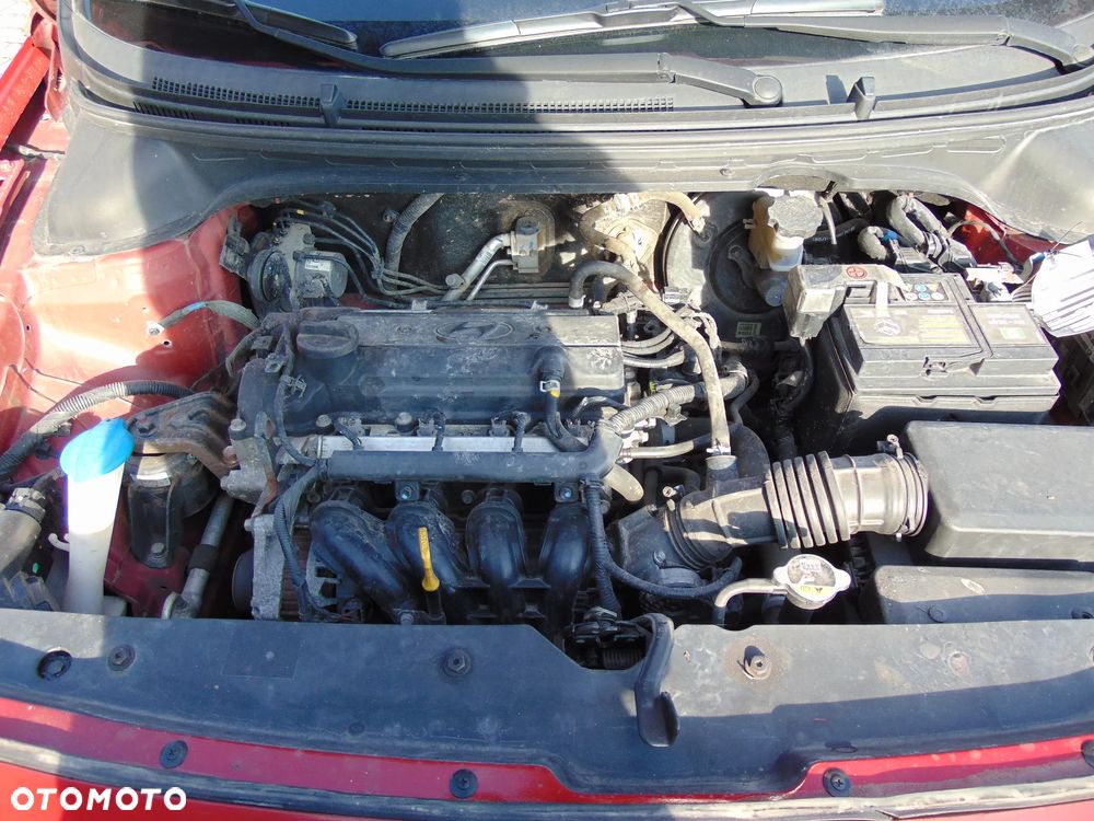 Hyundai i20 1.2 BlueDrive Classic + - 9